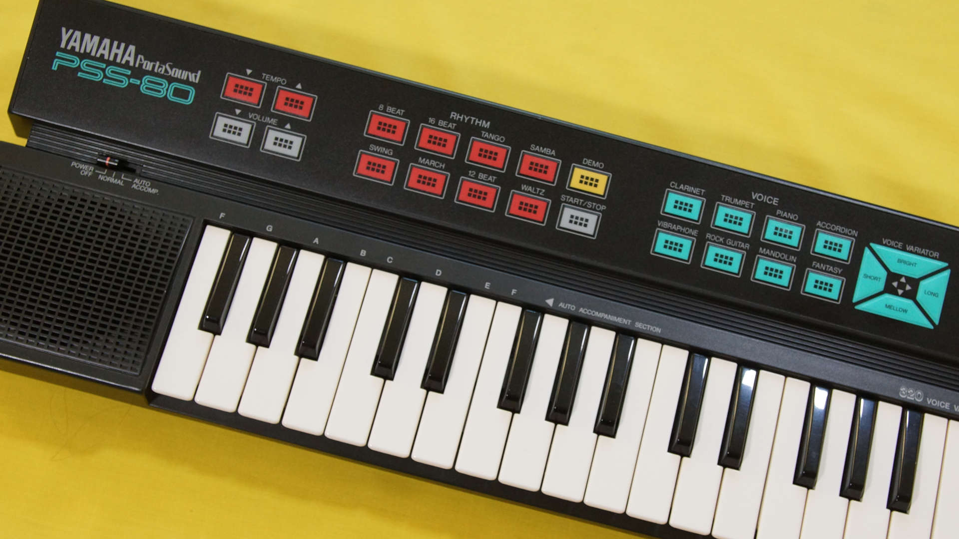 Yamaha PSS-80 keyboard